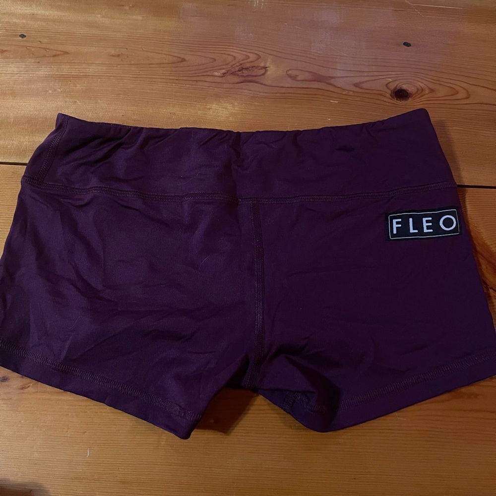 Fleo dark purple shorts